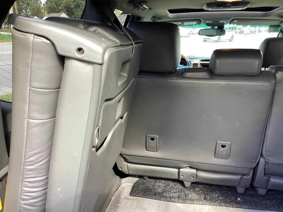 2005 Lexus GX 1st Gen - Image 10 of 20