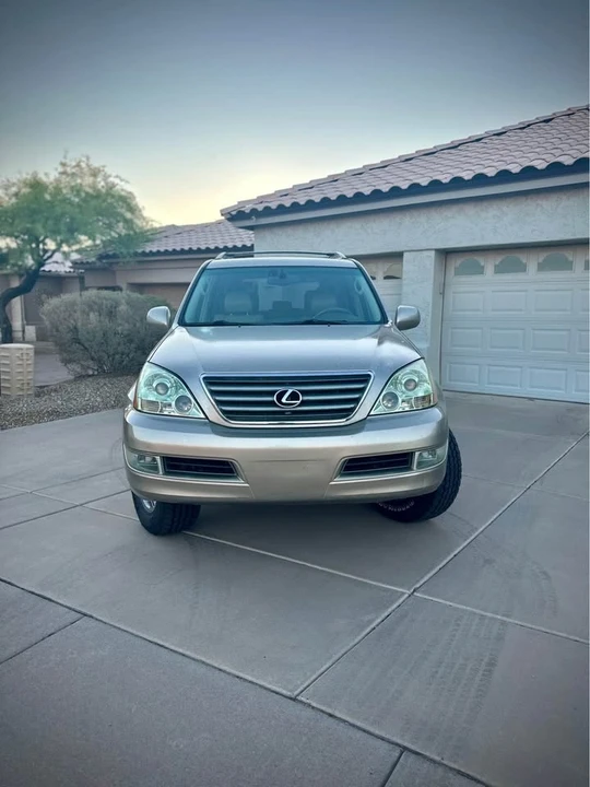 2005 Lexus GX 2nd Gen - Image 3 of 15