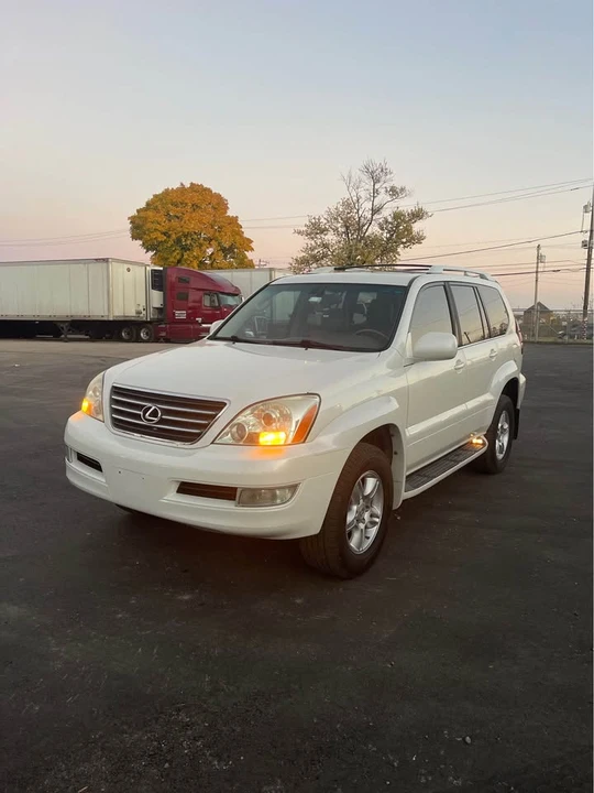 2005 Lexus GX 2nd Gen - Image 2 of 16