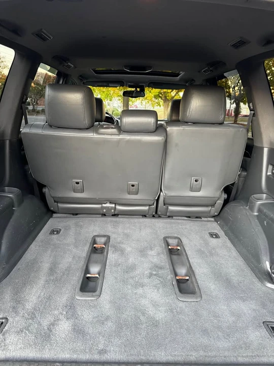 2005 Lexus GX 1st Gen - Image 11 of 19