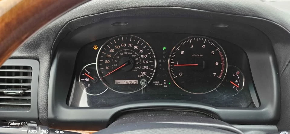 2005 Lexus GX 1st Gen - Image 4 of 11