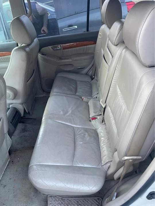 2005 Lexus GX 1st Gen - Image 7 of 7