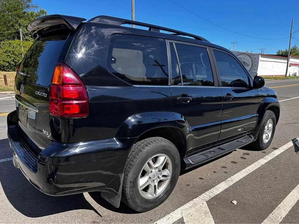 2005 Lexus GX 1st Gen - Image 6 of 19