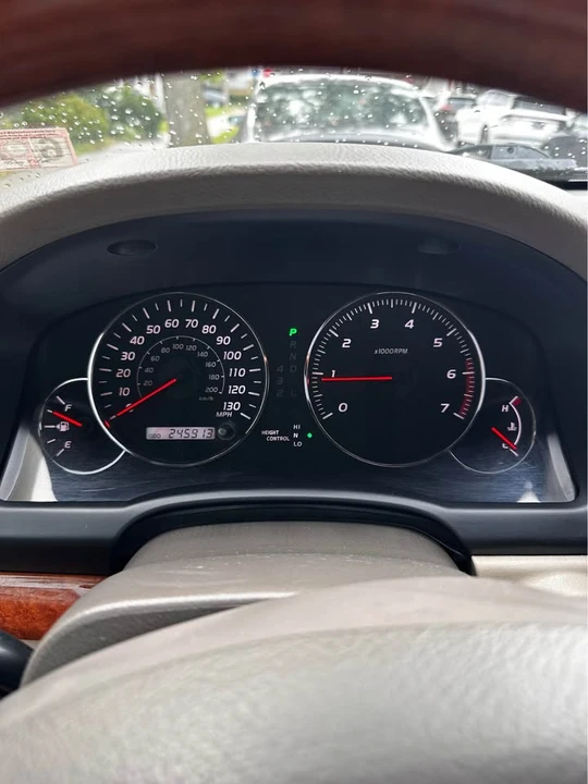 2005 Lexus GX 1st Gen - Image 14 of 19