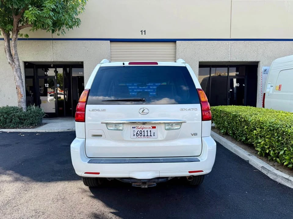 2005 Lexus GX 1st Gen - Image 2 of 16