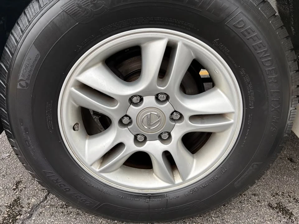 2005 Lexus GX 1st Gen - Image 14 of 19