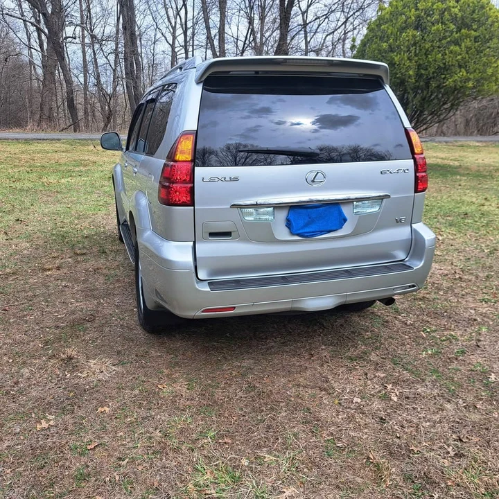 2005 Lexus GX 1st Gen - Image 5 of 20