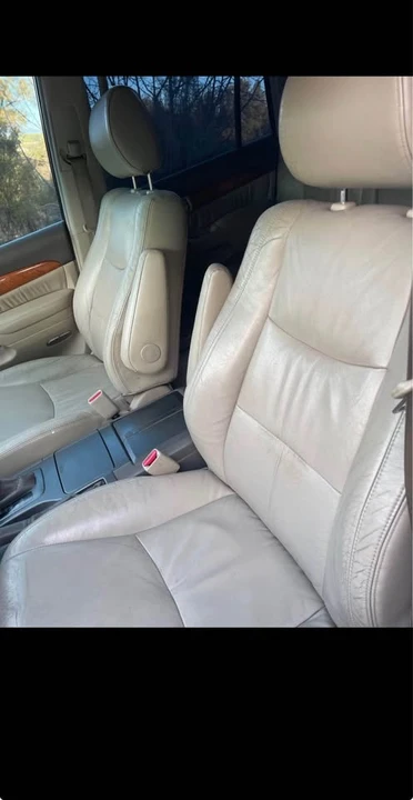 2005 Lexus GX 1st Gen - Image 7 of 11