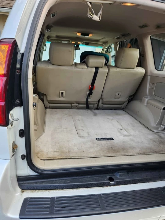 2005 Lexus GX 1st Gen - Image 7 of 8