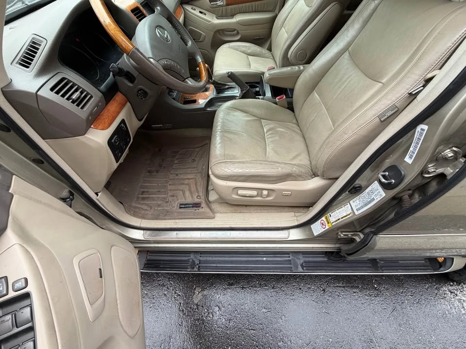 2005 Lexus GX 1st Gen - Image 9 of 20