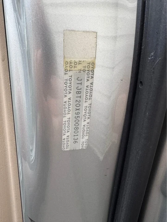 2005 Lexus GX 1st Gen - Image 7 of 8