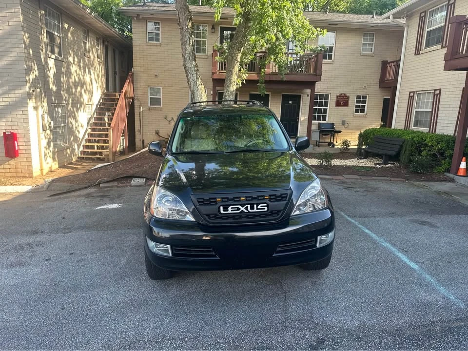 2005 Lexus GX 1st Gen - Image 2 of 2