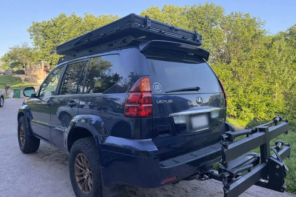 2005 Lexus GX 1st Gen - Image 4 of 11