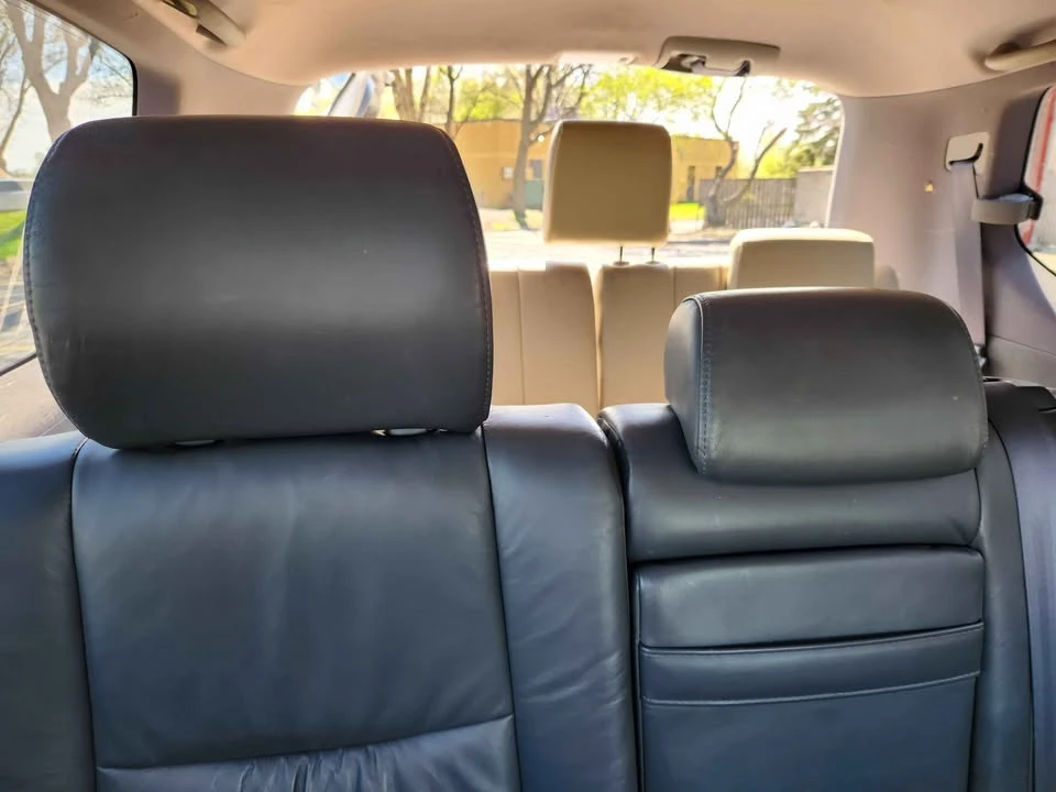 2005 Lexus GX 1st Gen - Image 10 of 12
