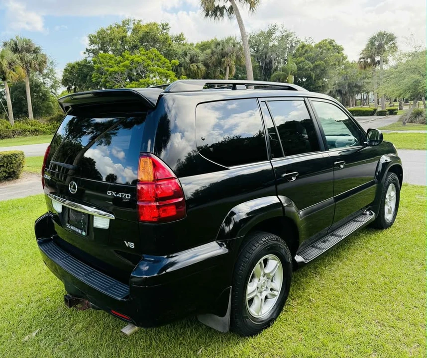 2005 Lexus GX 1st Gen - Image 4 of 13