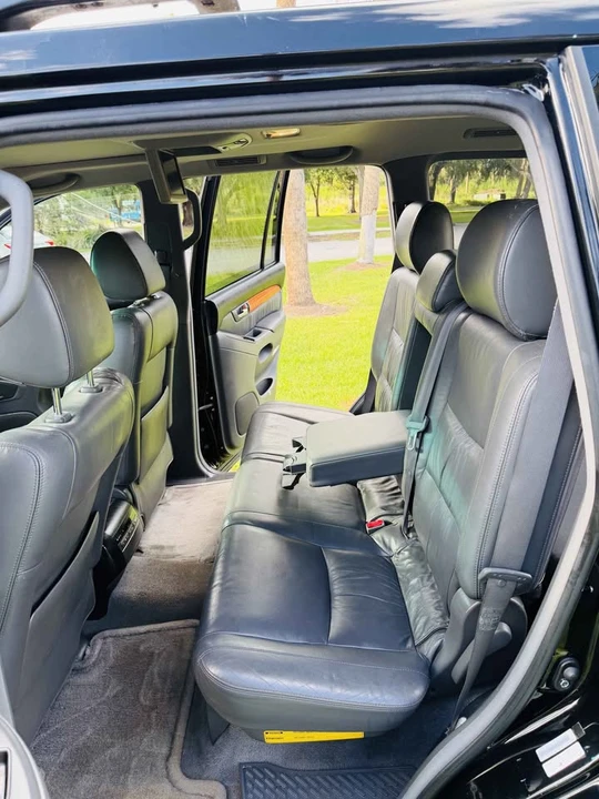 2005 Lexus GX 1st Gen - Image 13 of 13