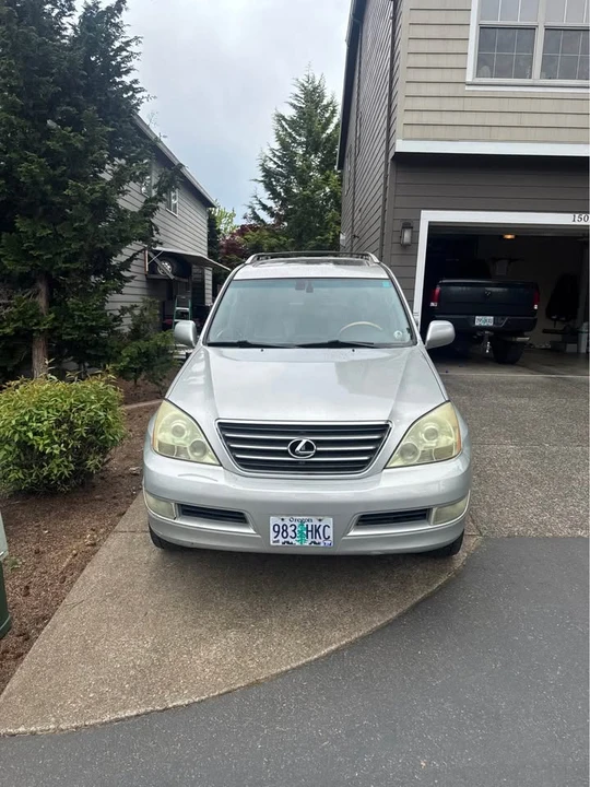 2005 Lexus GX 1st Gen - Image 3 of 7