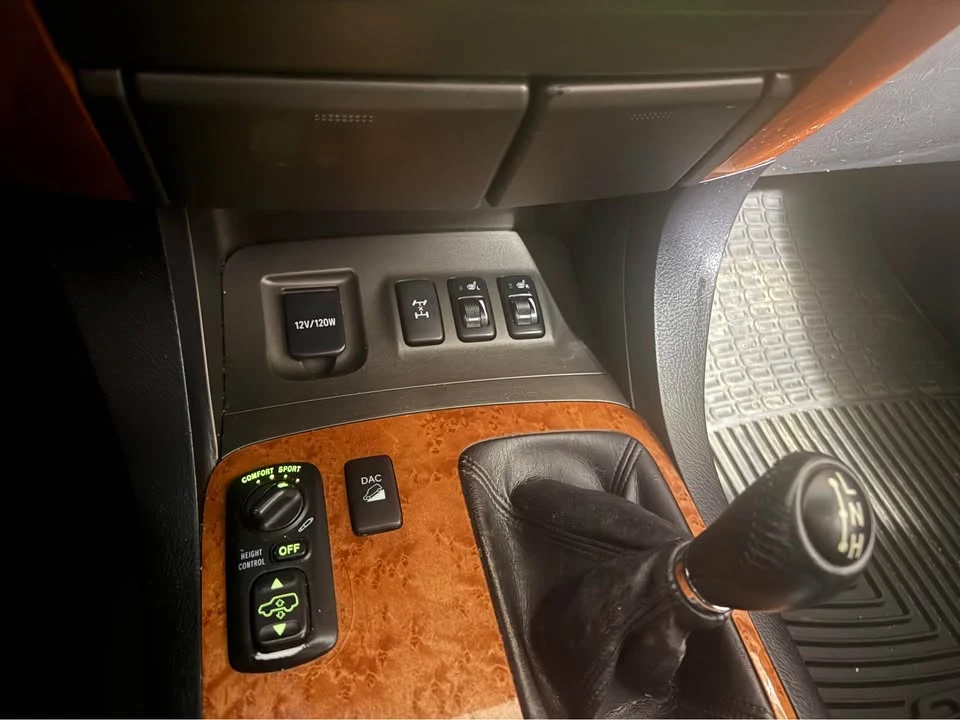2005 Lexus GX 1st Gen - Image 11 of 17