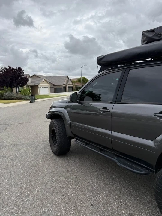 2005 Lexus GX 1st Gen - Image 6 of 21