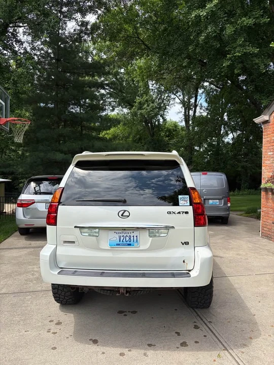 2005 Lexus GX 1st Gen - Image 3 of 20