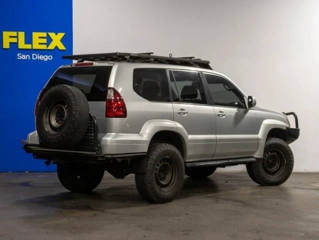 2005 Lexus GX 1st Gen - Image 5 of 14