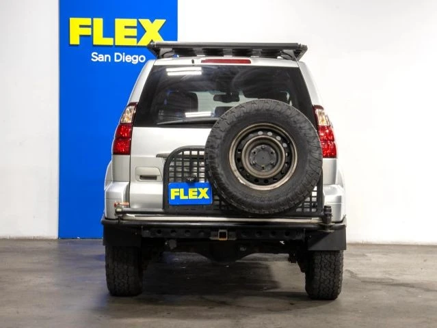 2005 Lexus GX 1st Gen - Image 4 of 8