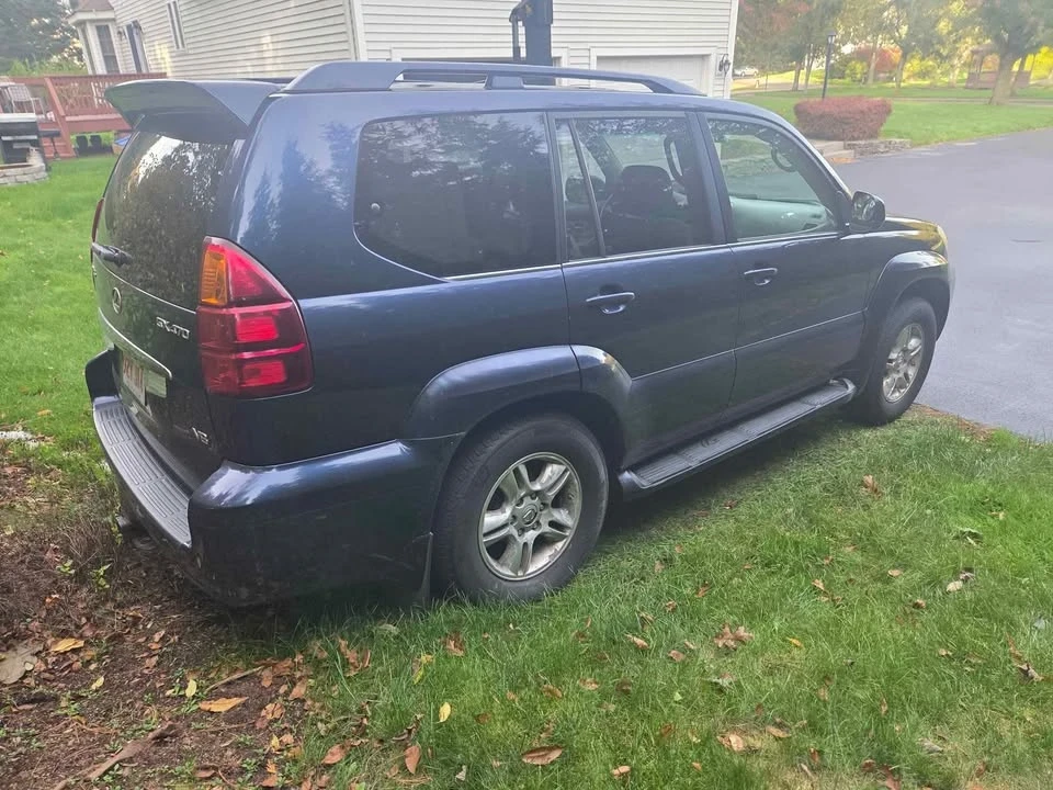 2005 Lexus GX 2nd Gen - Image 4 of 5