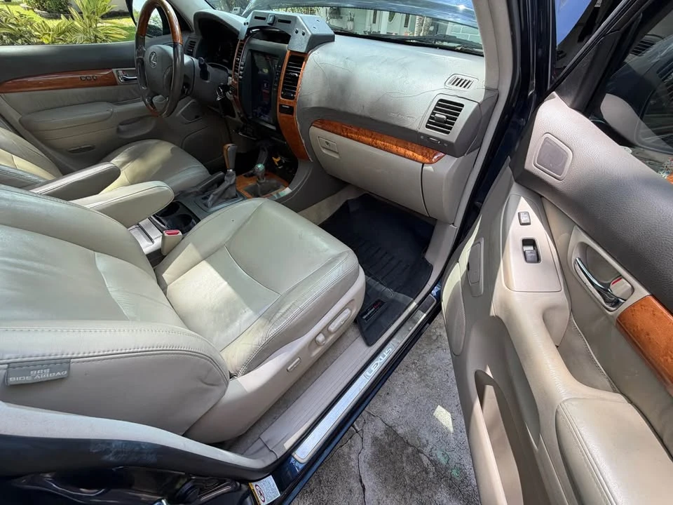 2005 Lexus GX 1st Gen - Image 8 of 10