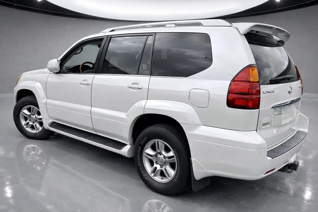 2005 Lexus GX 1st Gen - Image 3 of 21