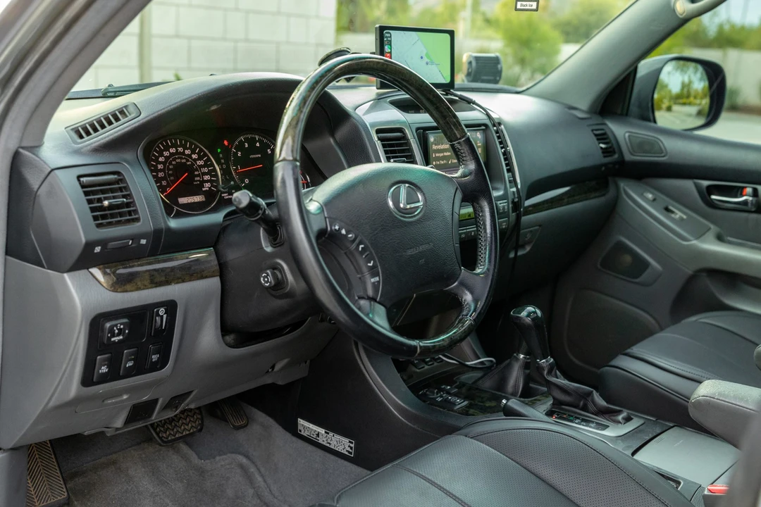 2005 Lexus GX 1st Gen - Image 31 of 31
