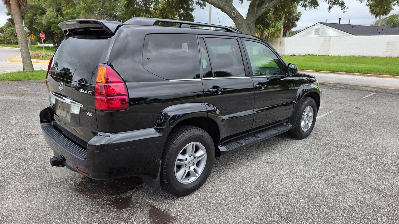 2005 Lexus GX 1st Gen - Image 18 of 31
