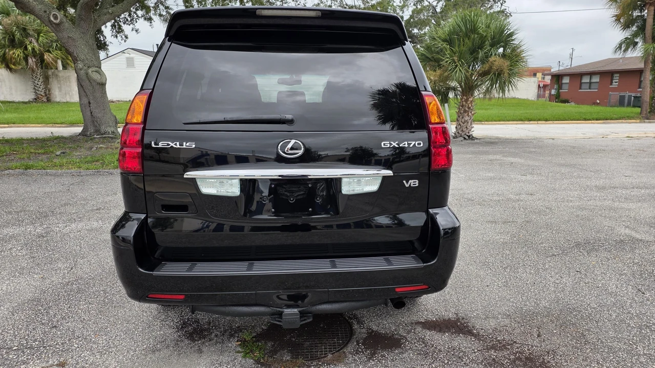 2005 Lexus GX 1st Gen - Image 13 of 31