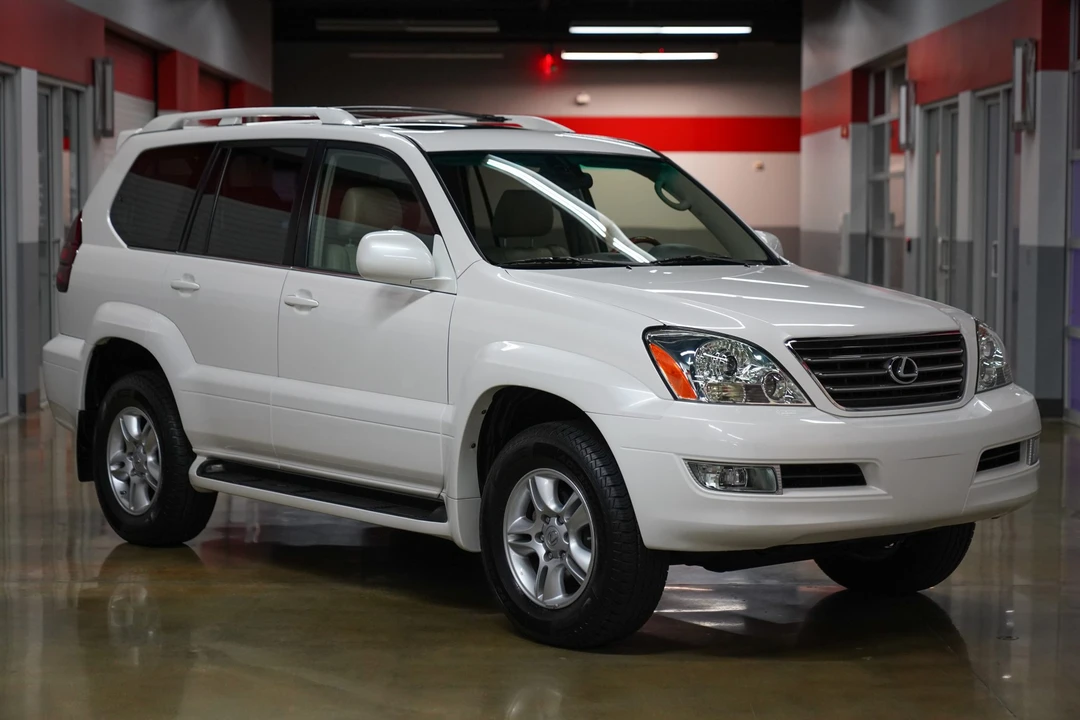 2005 Lexus GX 1st Gen - Image 13 of 31