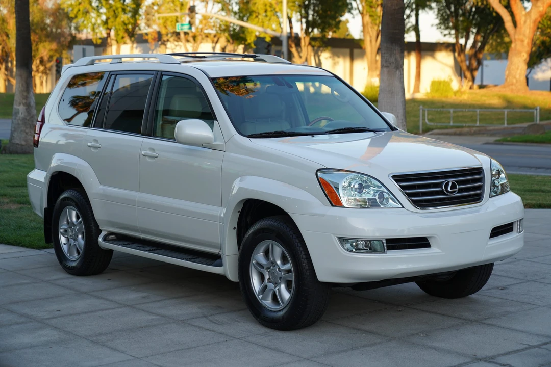 2005 Lexus GX 1st Gen - Image 5 of 31