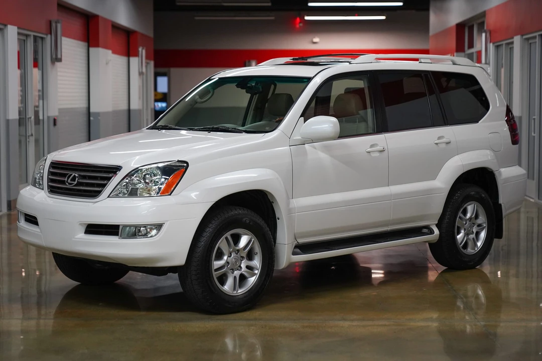 2005 Lexus GX 1st Gen - Image 11 of 31