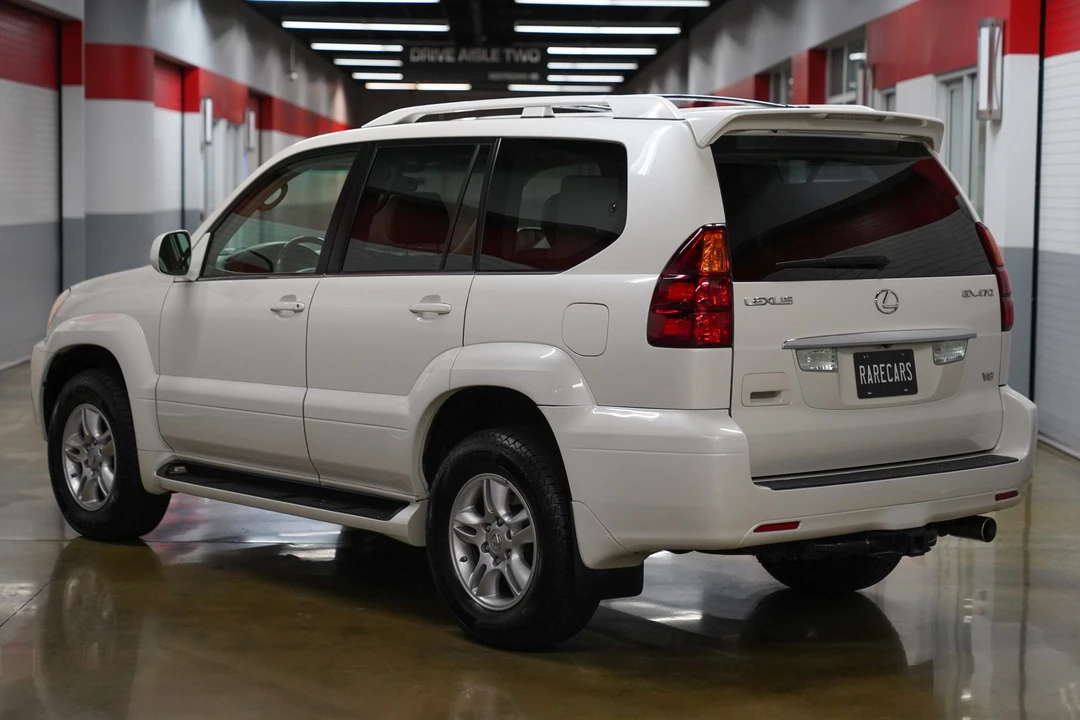 2005 Lexus GX 1st Gen - Image 17 of 31