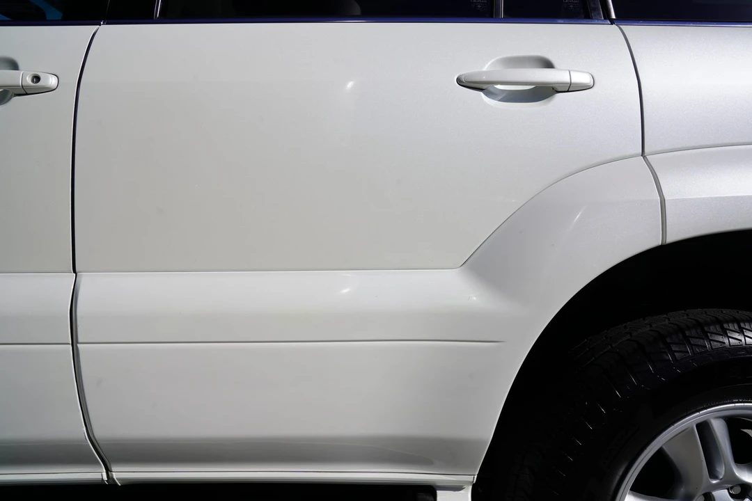 2005 Lexus GX 1st Gen - Image 21 of 31