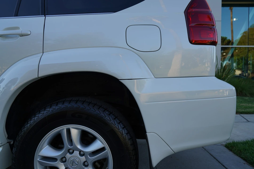 2005 Lexus GX 1st Gen - Image 22 of 31