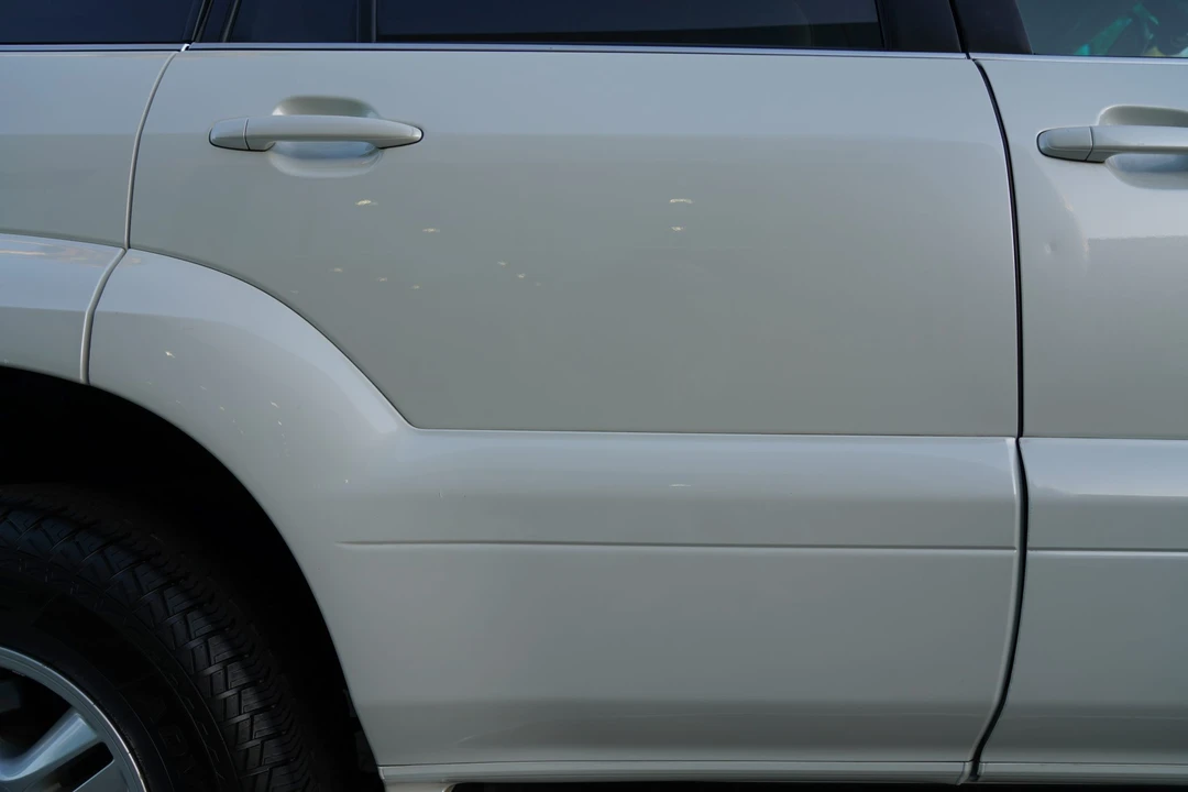 2005 Lexus GX 1st Gen - Image 24 of 31