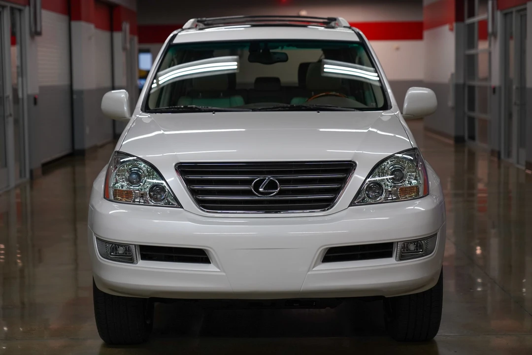 2005 Lexus GX 1st Gen - Image 12 of 31
