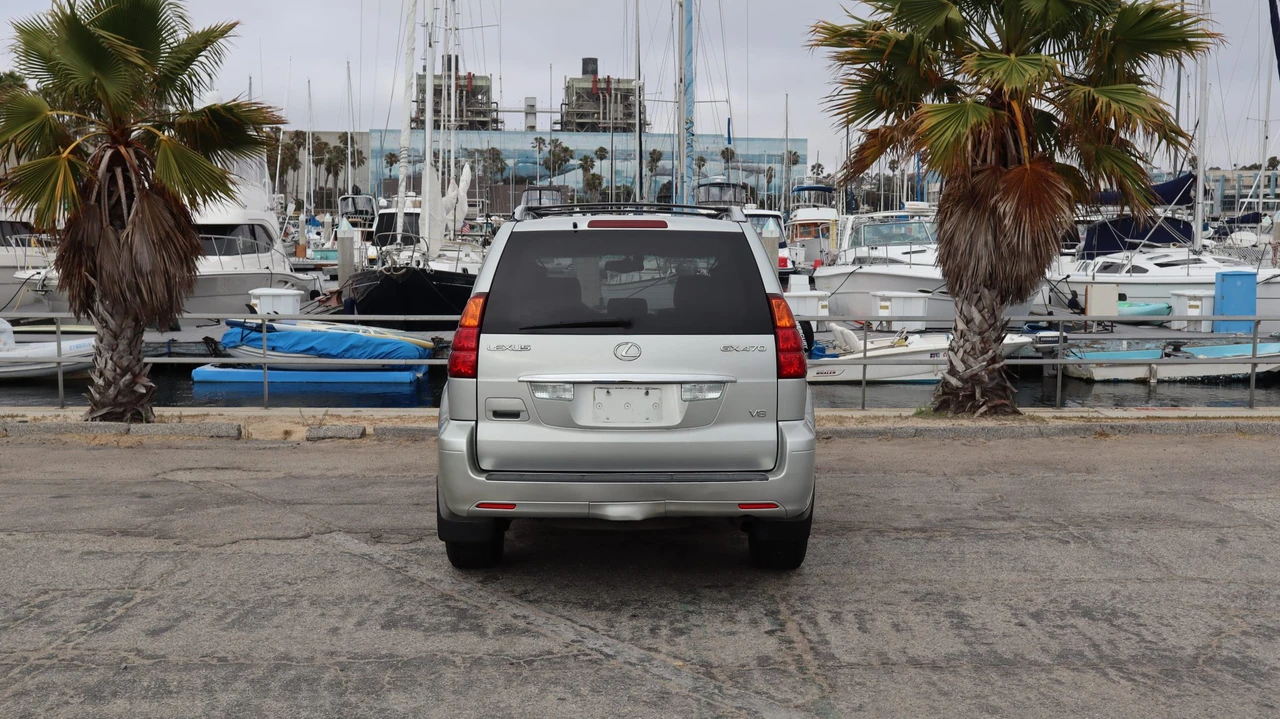 2005 Lexus GX 1st Gen - Image 12 of 31