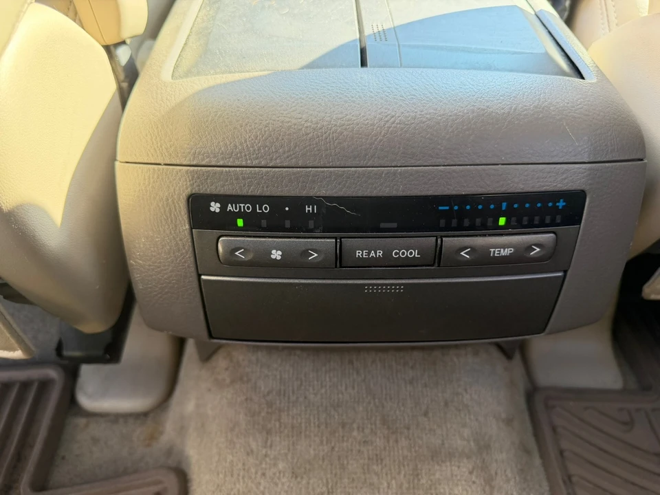 2005 Lexus GX 1st Gen - Image 21 of 21