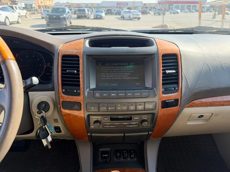 2005 Lexus GX 1st Gen - Image 17 of 21