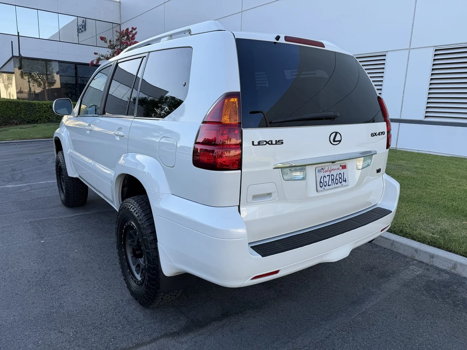 2005 Lexus GX 1st Gen - Image 8 of 31