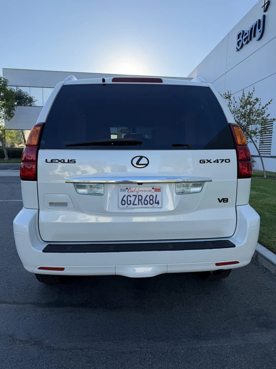 2005 Lexus GX 1st Gen - Image 9 of 31