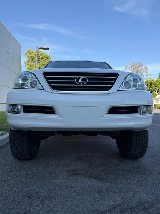 2005 Lexus GX 1st Gen - Image 18 of 31