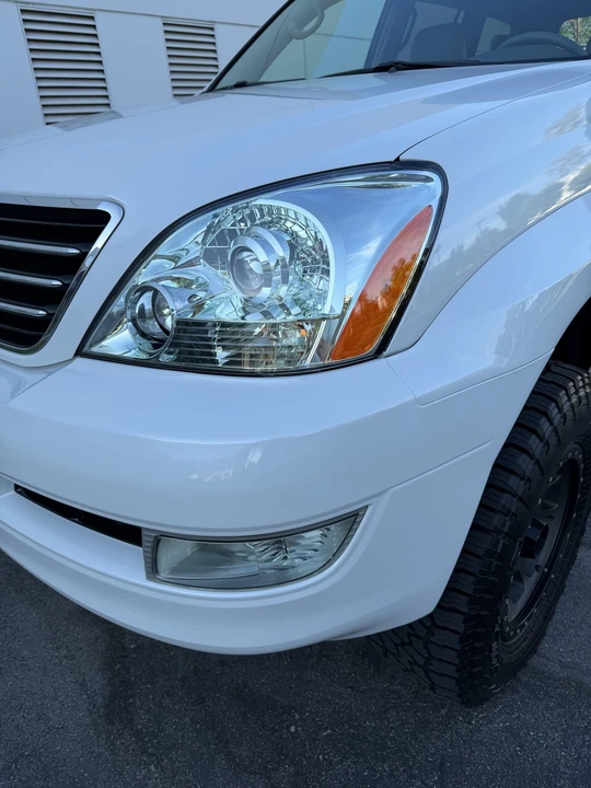 2005 Lexus GX 1st Gen - Image 25 of 31