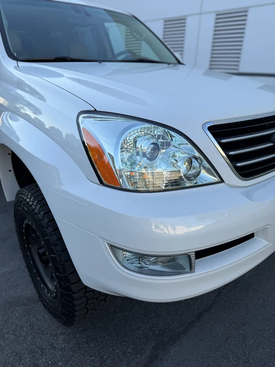 2005 Lexus GX 1st Gen - Image 24 of 31