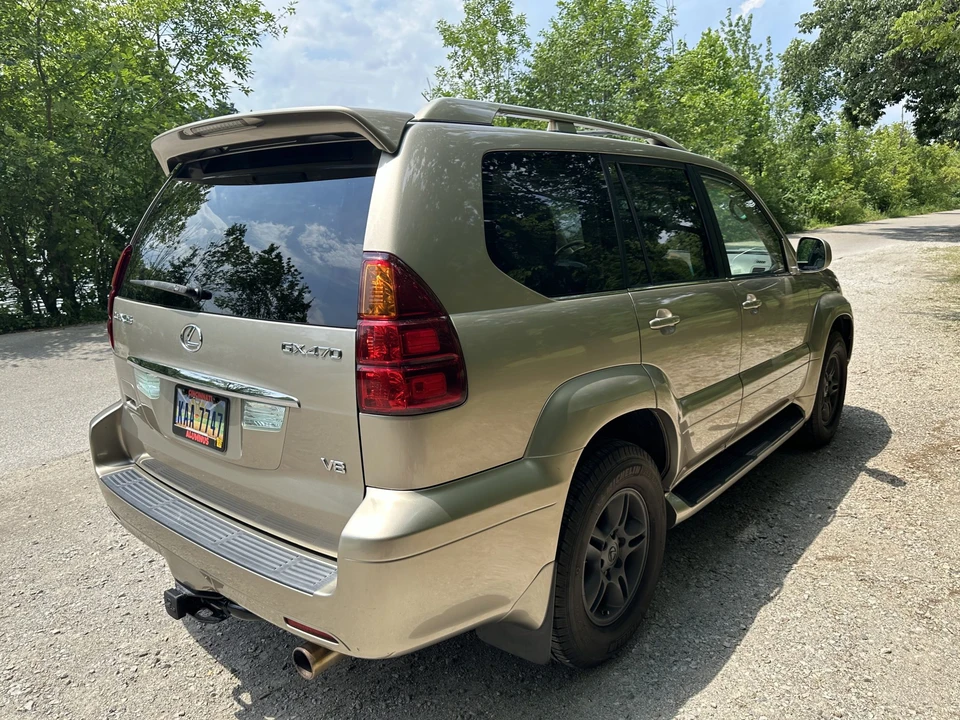 2005 Lexus GX 1st Gen - Image 8 of 31