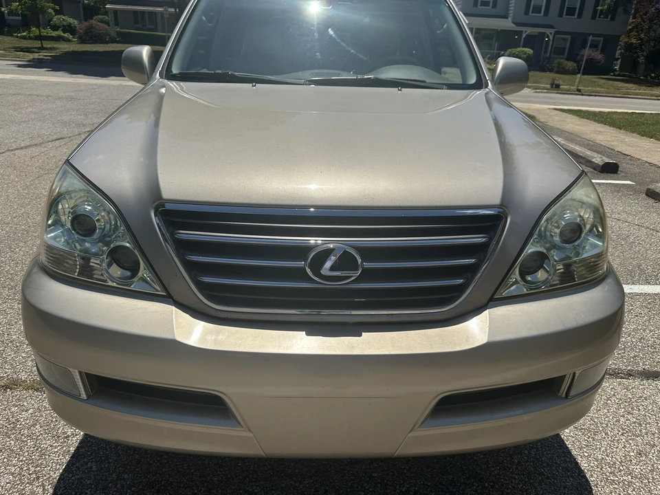 2005 Lexus GX 1st Gen - Image 13 of 31